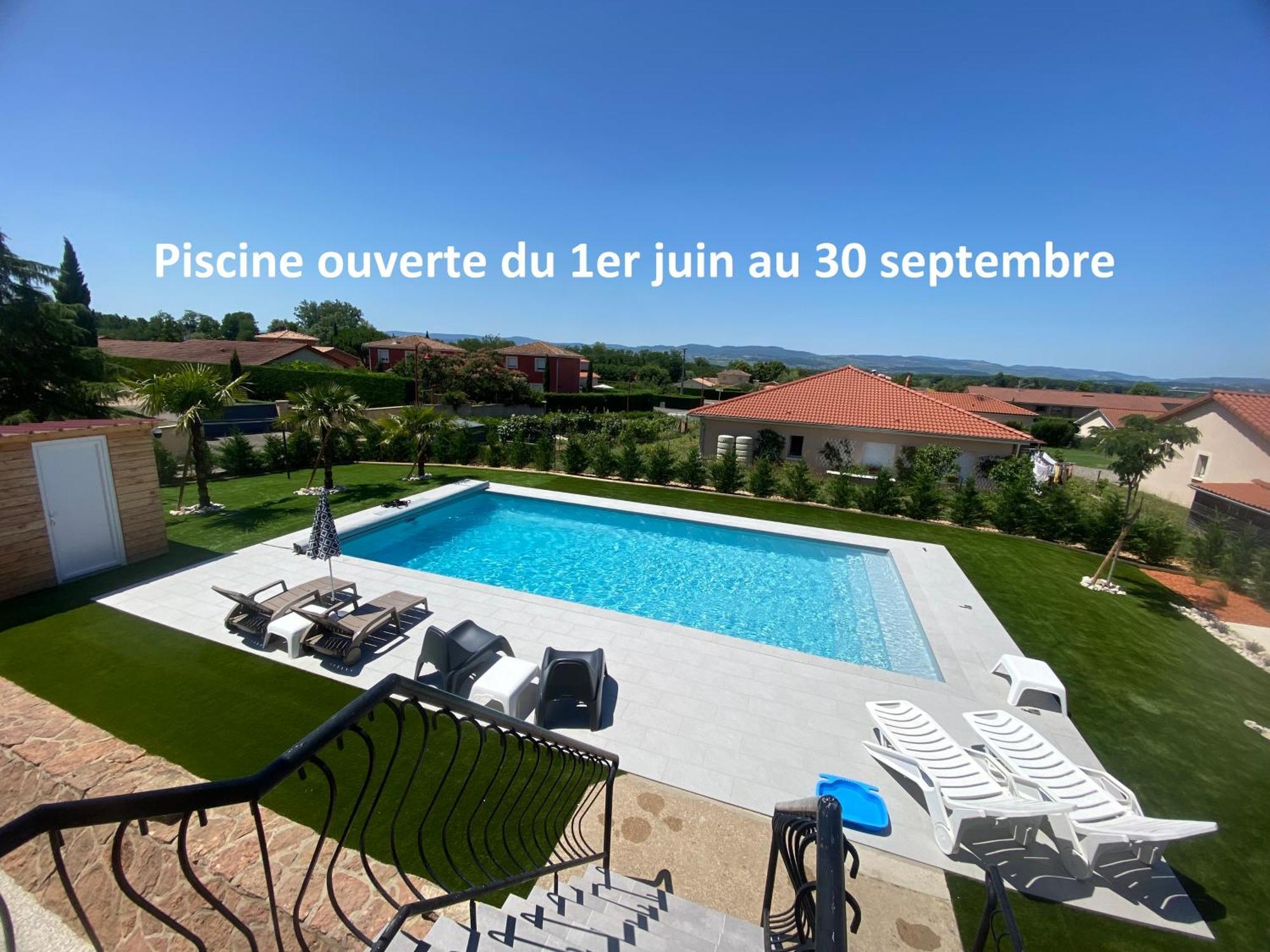 Studio Chez L'Habitant Avec Piscine Commune Grieges Esterno foto