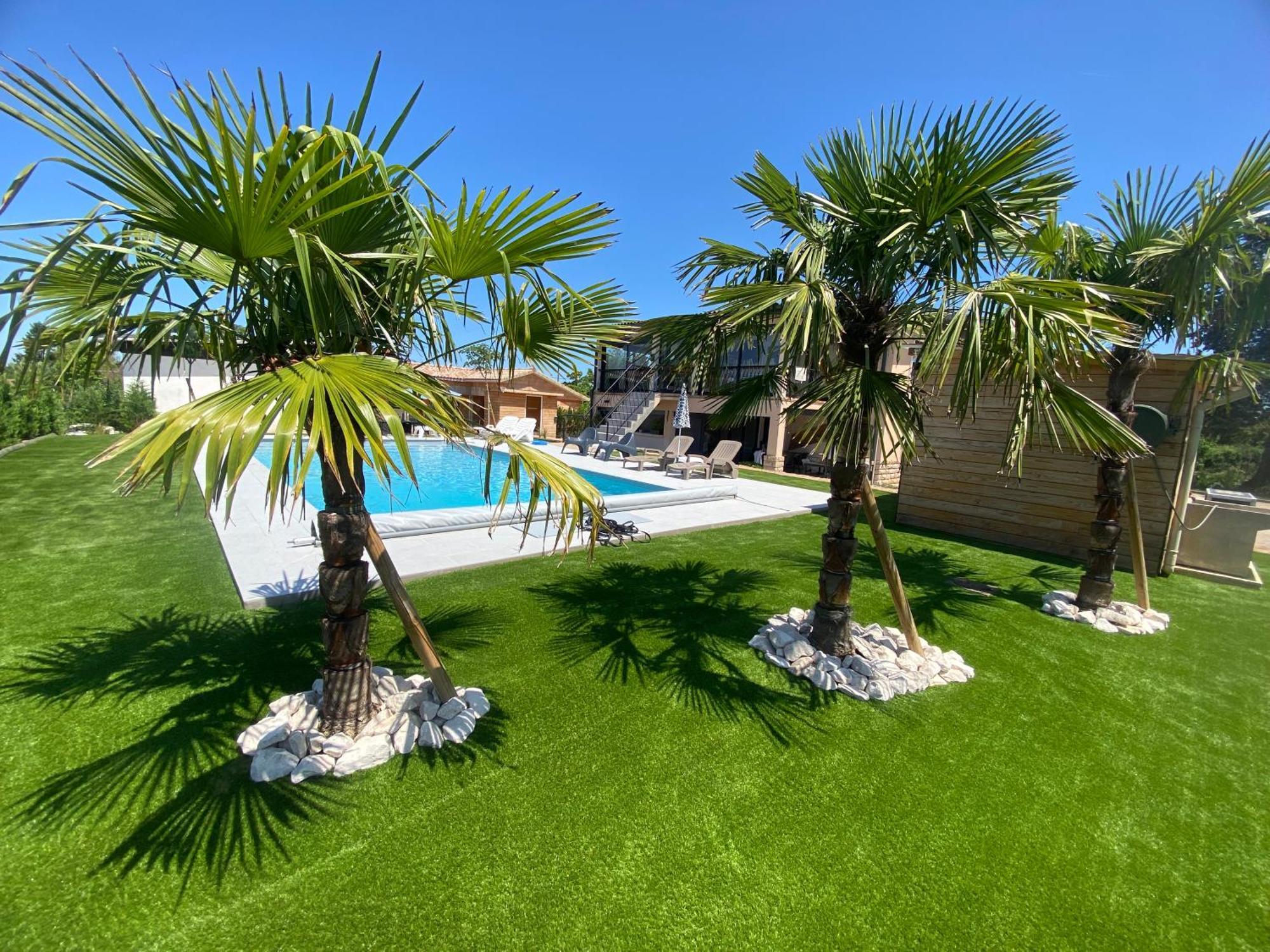 Studio Chez L'Habitant Avec Piscine Commune Grieges Esterno foto
